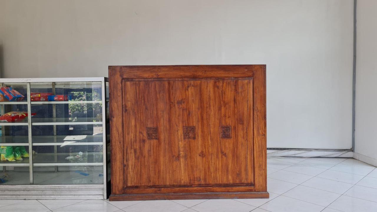 Oyo 90831 Gardenia Prambanan 2*