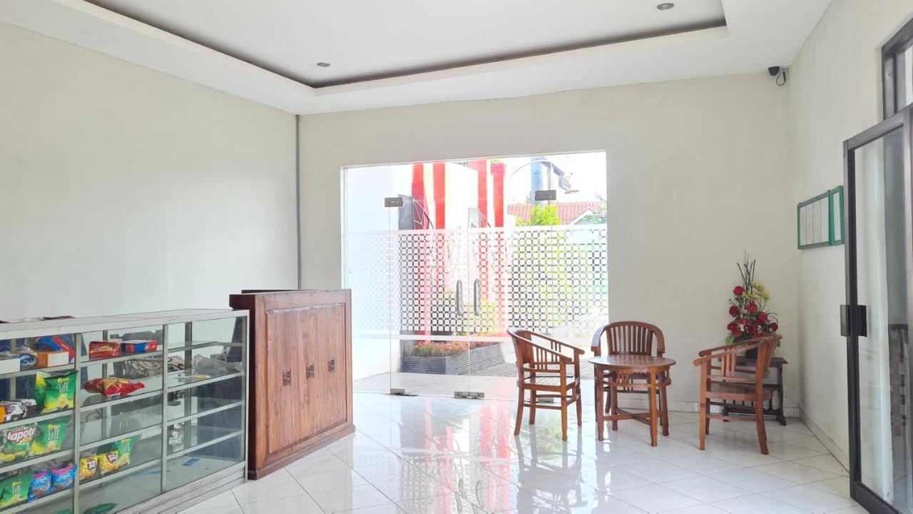Hotel Oyo 90831 Gardenia Prambanan 2*